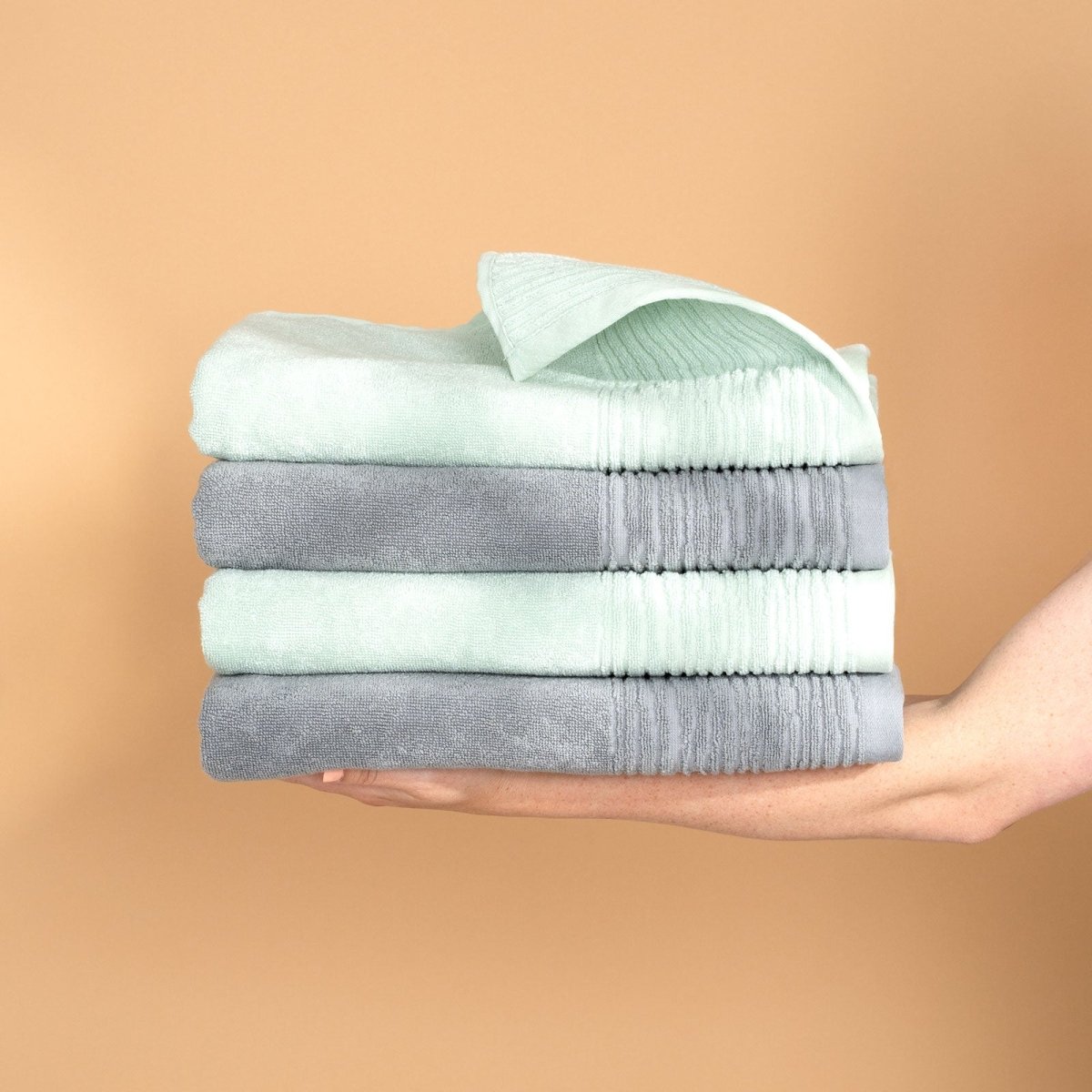 Essential 2x Hand Towel