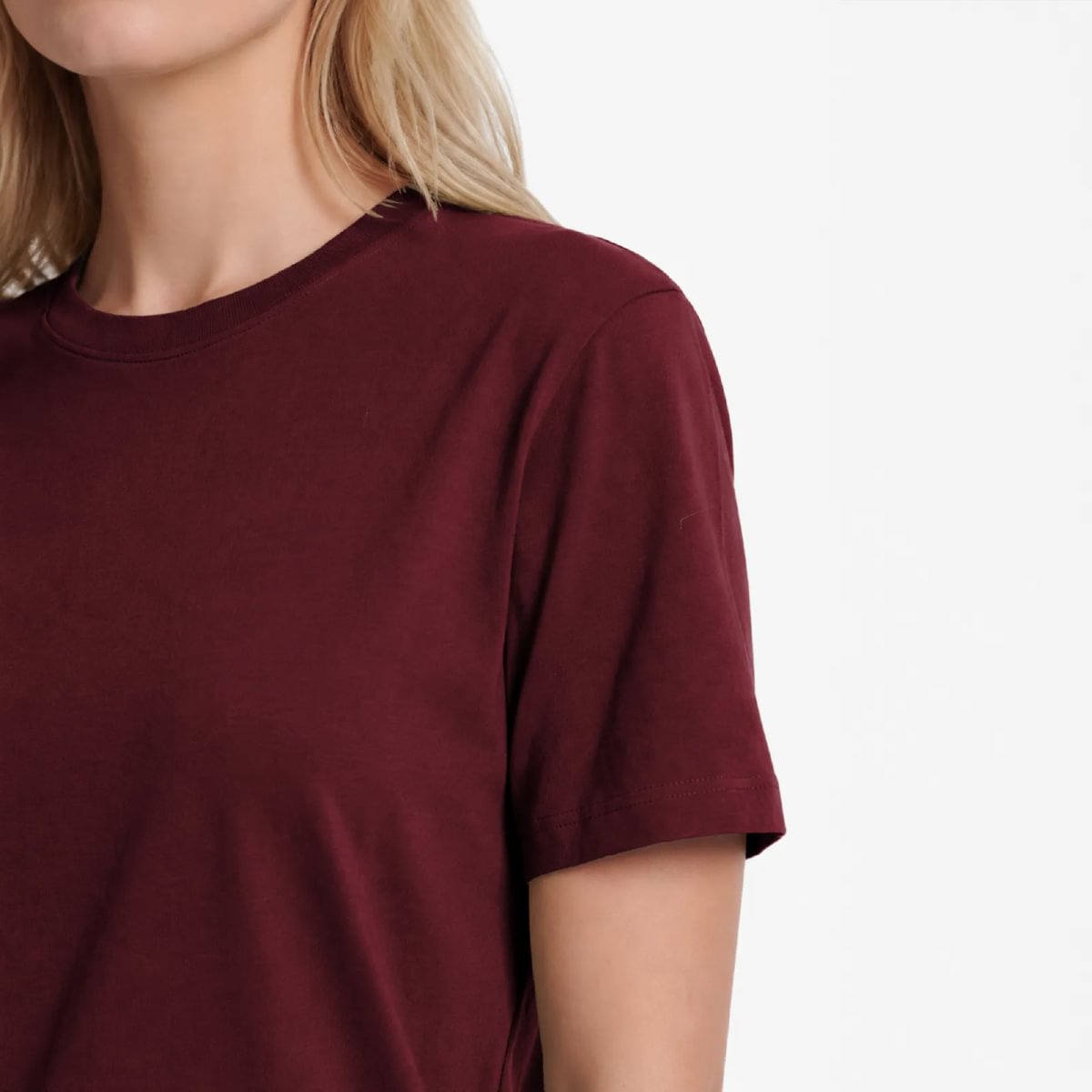 Vorbestellung: Kushel Leichtes T-Shirt Gerader Schnitt