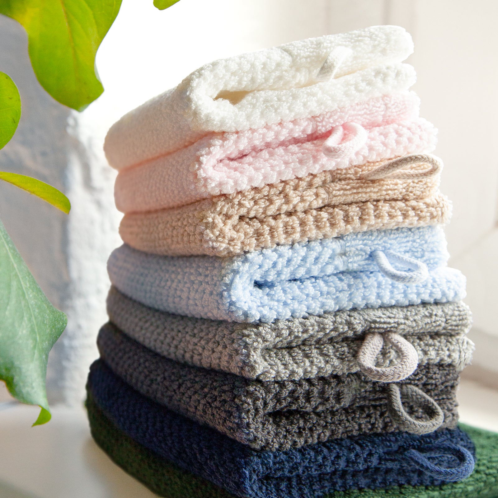 The Wash Glove Set - Final Colour