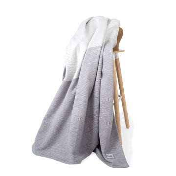 Kushel Towels Decke – Kushel Wavy
